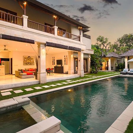 Villa Zanissa Seminyak  Exterior photo