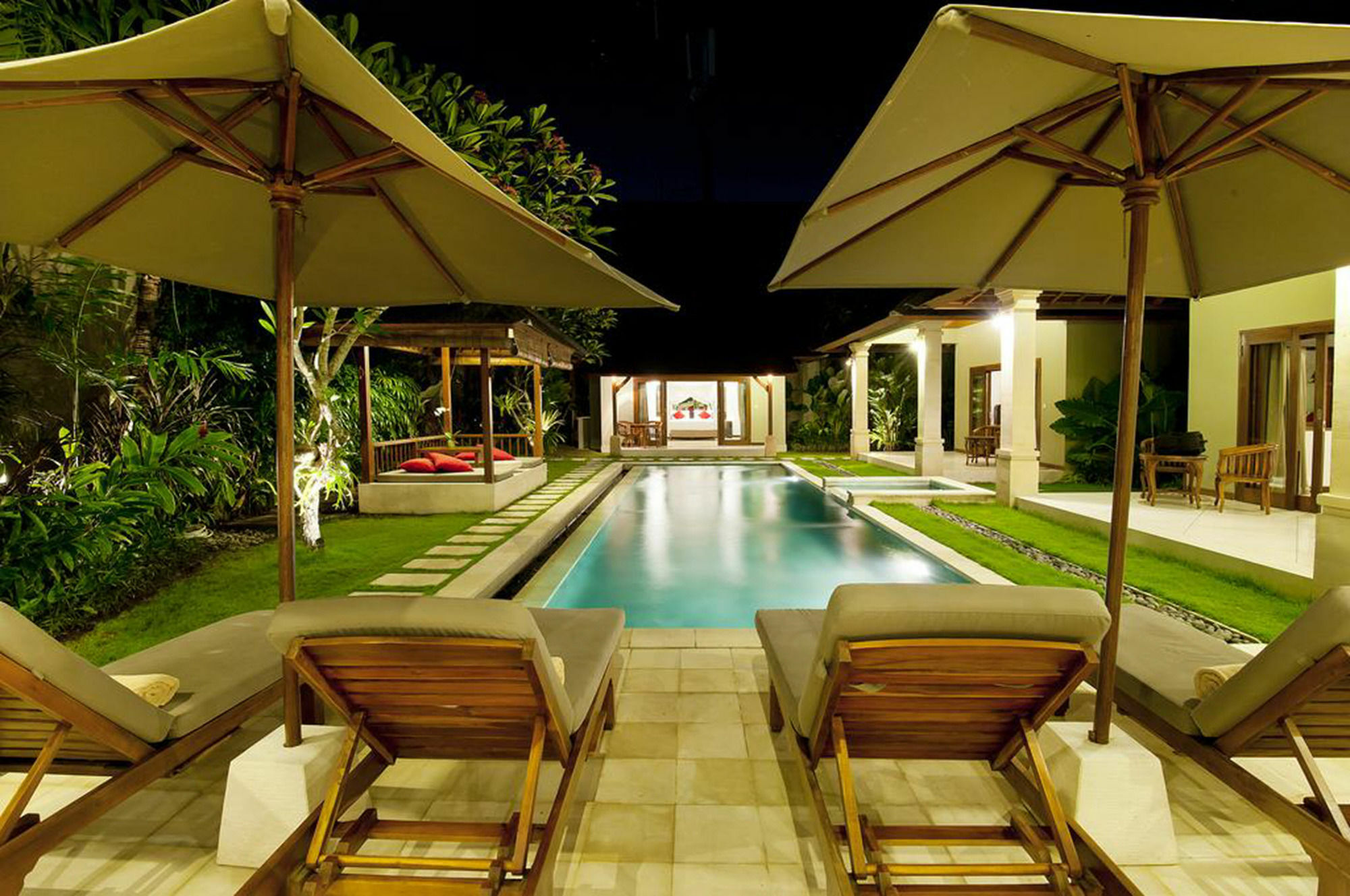 Villa Zanissa Seminyak  Exterior photo